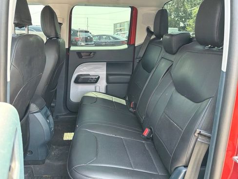 Used 2023 Ford Maverick XLT FWD image 21