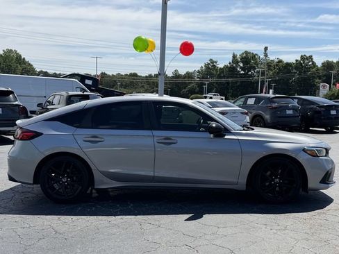 Used 2022 Honda Civic Sport image 7