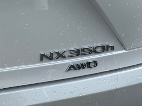 Used 2024 Lexus NX 350h AWD image 21