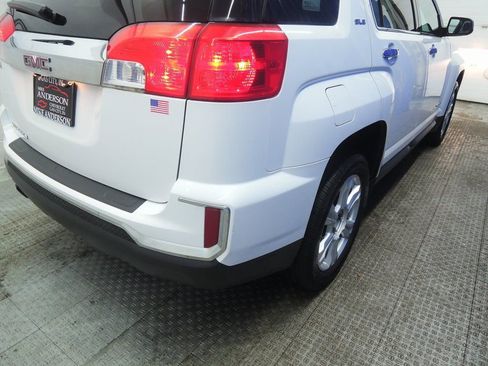 Used 2017 GMC Terrain SLE w/ Chrome Edition image 29