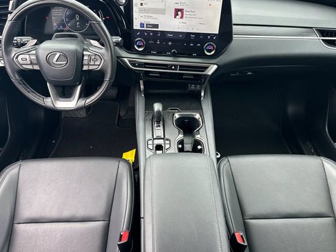 Used 2024 Lexus RX 350 Premium w/ Convenience Package AWD/4WD image 10