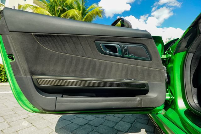 Used 2020 Mercedes-Benz AMG GT R image 56