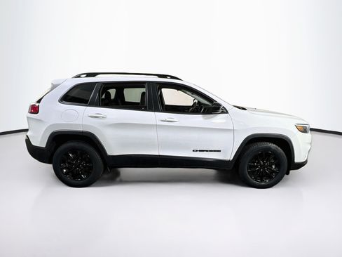Used 2023 Jeep Cherokee Altitude Lux w/ Lux Elite Package AWD/4WD image 4