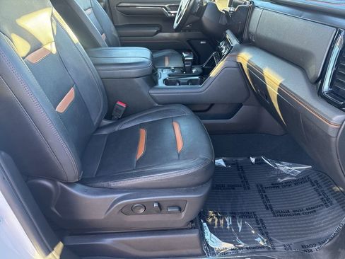 Used 2024 GMC Sierra 1500 AT4 w/ Technology Package image 14