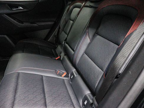 Used 2025 Chevrolet Equinox RS w/ Safety and Technology Package FWD image 19