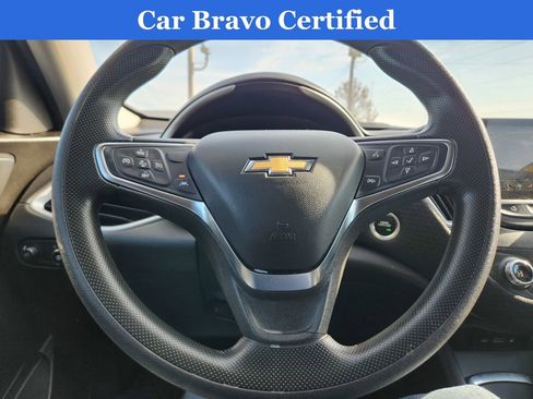 Used 2023 Chevrolet Malibu LT FWD image 17