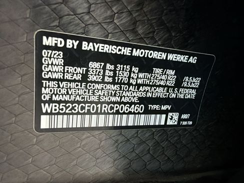 Used 2024 BMW iX xDrive50 w/ Sport Package AWD/4WD image 12