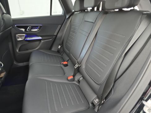 Used 2026 Mercedes-Benz GLC 300 4MATIC image 14