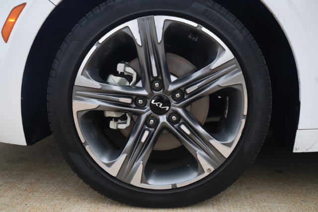 Used 2024 Kia K5 EX w/ EX Premium Package FWD image 8