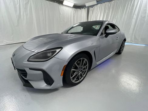 Used 2022 Subaru BRZ Premium image 7