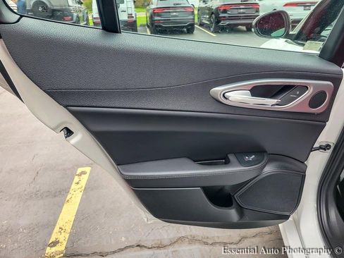 New 2025 Alfa Romeo Giulia w/ Veloce Package AWD image 19