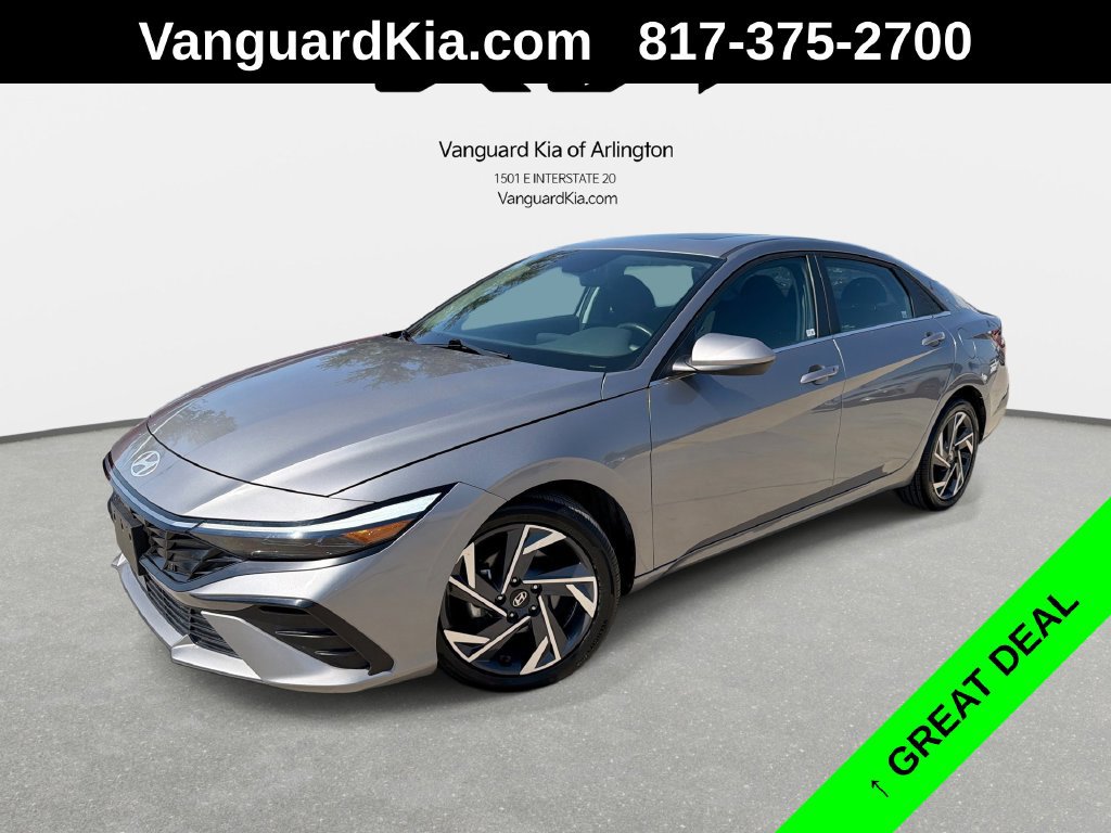 Used 2025 Hyundai Elantra SEL FWD image 1