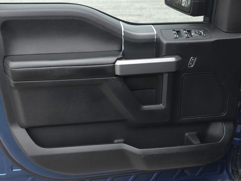 Used 2018 Ford F150 XLT w/ Equipment Group 302A Luxury image 25