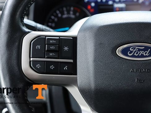 Used 2024 Ford Expedition XLT AWD/4WD image 58