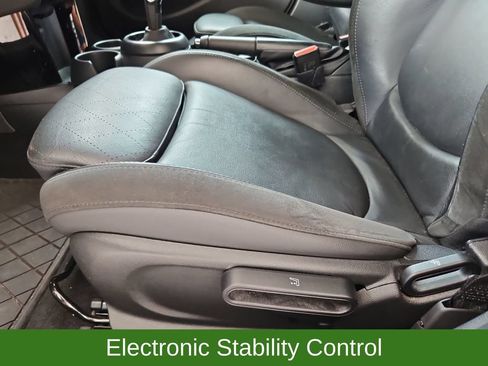 Used 2023 MINI Cooper S w/ Signature Upholstery Package FWD image 25