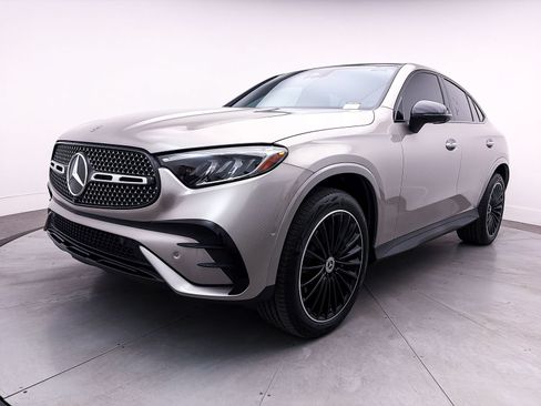 Used 2024 Mercedes-Benz GLC 300 4MATIC w/ AMG Line image 14