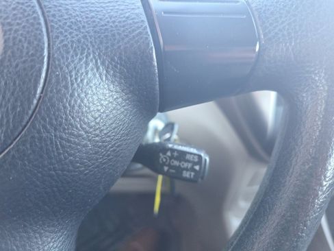 Used 2004 Toyota RAV4 Base image 21