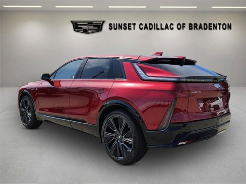 New 2025 Cadillac Lyriq Sport w/ LPO, Floor Liner Package RWD image 5