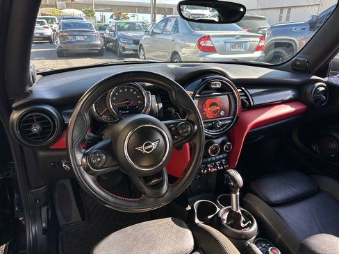 Used 2019 MINI Cooper S w/ Premium Package FWD image 14