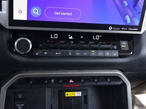 Used 2023 Toyota Tundra Limited w/ Power Package RWD image 32