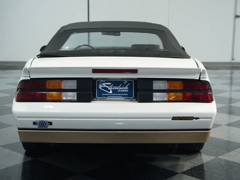 Used 1988 Chevrolet Camaro LT image 9