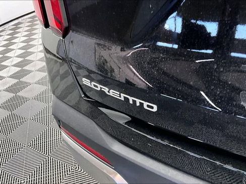 New 2026 Kia Sorento S FWD image 10