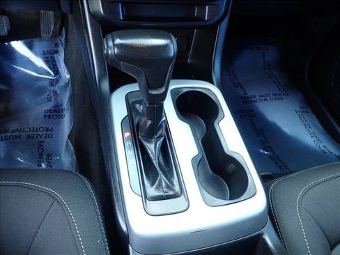 Used 2017 Chevrolet Colorado LT AWD/4WD image 20