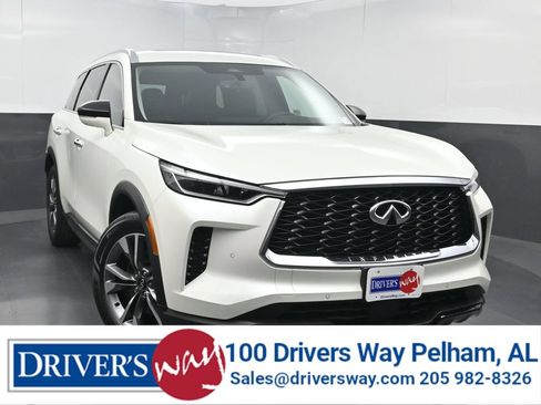Used 2023 INFINITI QX60 Luxe FWD image 1