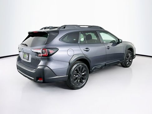 Used 2025 Subaru Outback Onyx Edition image 9