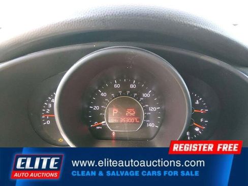 Used 2019 Kia Soul image 13