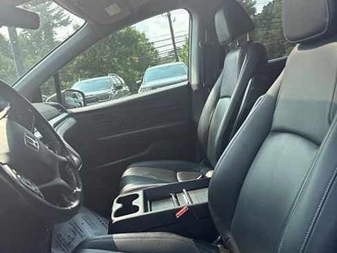 Used 2023 Honda Odyssey EX-L image 7