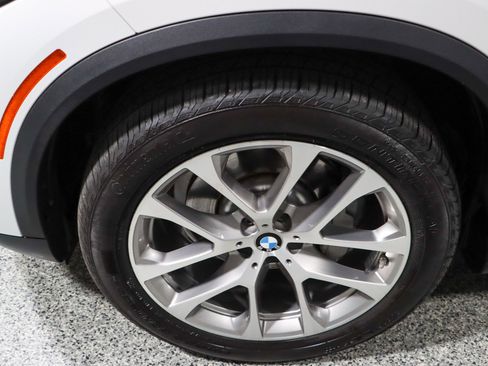 Used 2022 BMW X5 sDrive40i RWD image 11