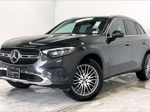 New 2026 Mercedes-Benz GLC 300 image 2