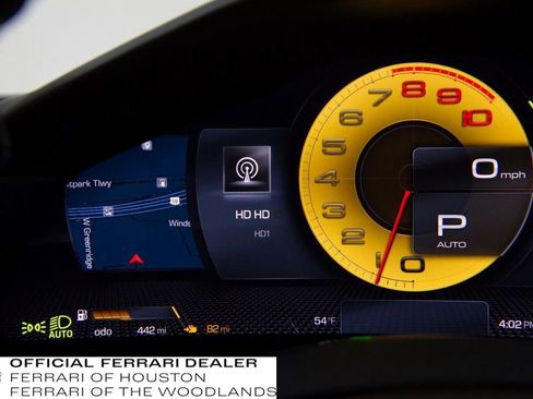 Used 2022 Ferrari Roma image 13