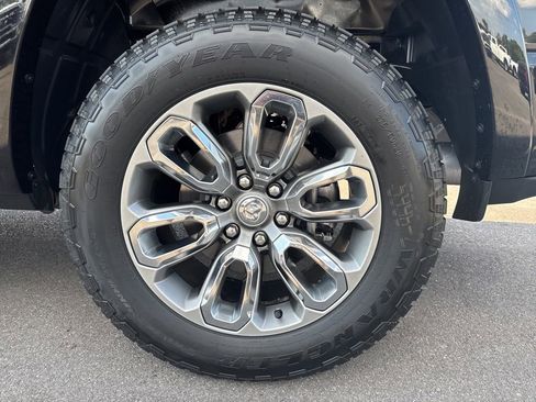 Used 2020 RAM 1500 Laramie w/ Sport Appearance Package image 13