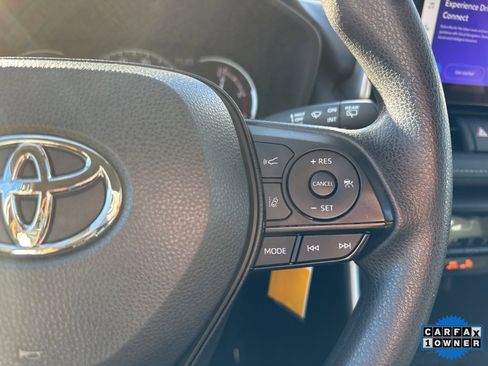 Used 2024 Toyota RAV4 LE image 33