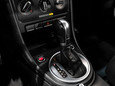 Used 2014 Volkswagen Beetle GSR image 20