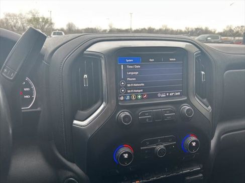 Used 2021 Chevrolet Silverado 1500 LT Trail Boss w/ Convenience Package II image 14