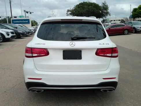 Used 2017 Mercedes-Benz GLC 43 AMG 4MATIC image 9