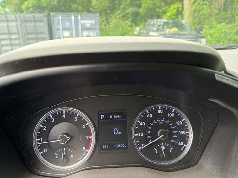 Used 2019 Hyundai Santa Fe SE AWD/4WD image 22