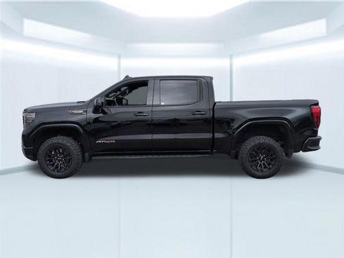 Used 2022 GMC Sierra 1500 AT4X image 2