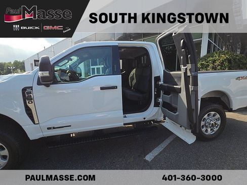 Used 2024 Ford F350 XLT w/ 360-Degree Camera Package AWD/4WD image 24
