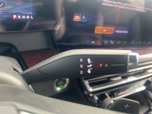 New 2026 Chevrolet Traverse RS w/ LPO, Floor Liner Package image 13