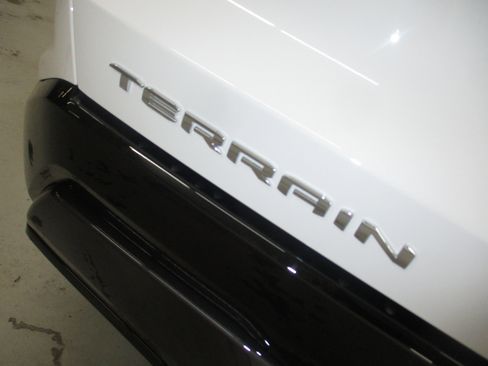 New 2026 GMC Terrain AT4 w/ Convenience Package III AWD/4WD image 12
