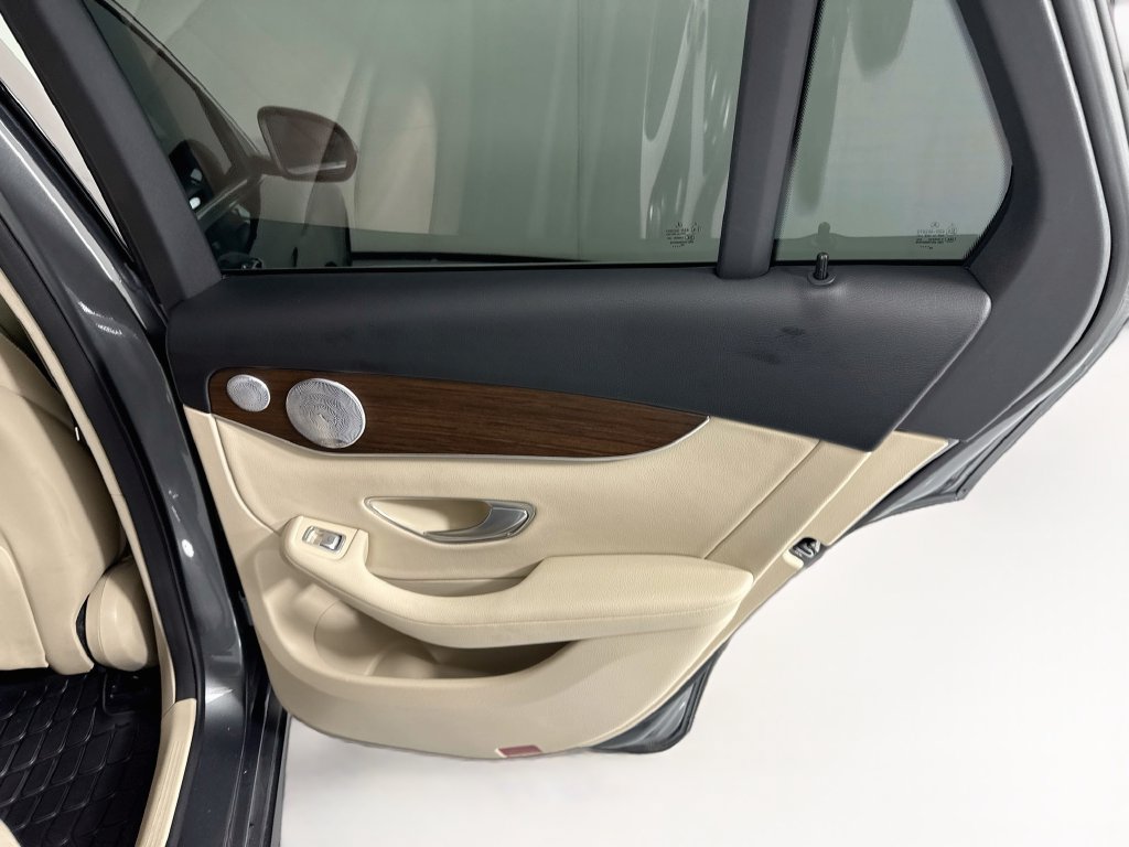 Certified 2021 Mercedes-Benz GLC 300 4MATIC image 27