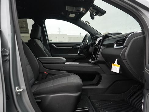 New 2026 GMC Acadia Elevation w/ Black Edition AWD/4WD image 11