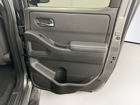 Used 2023 Nissan Frontier SV w/ Midnight Edition Package AWD/4WD image 30