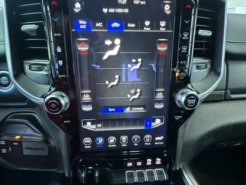Used 2020 RAM 2500 Laramie w/ Night Edition AWD/4WD image 31