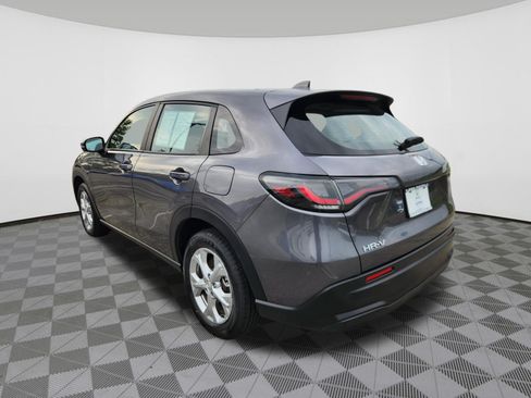 Certified 2024 Honda HR-V LX image 3