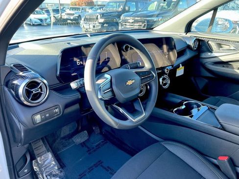 New 2026 Chevrolet Blazer EV LT image 10